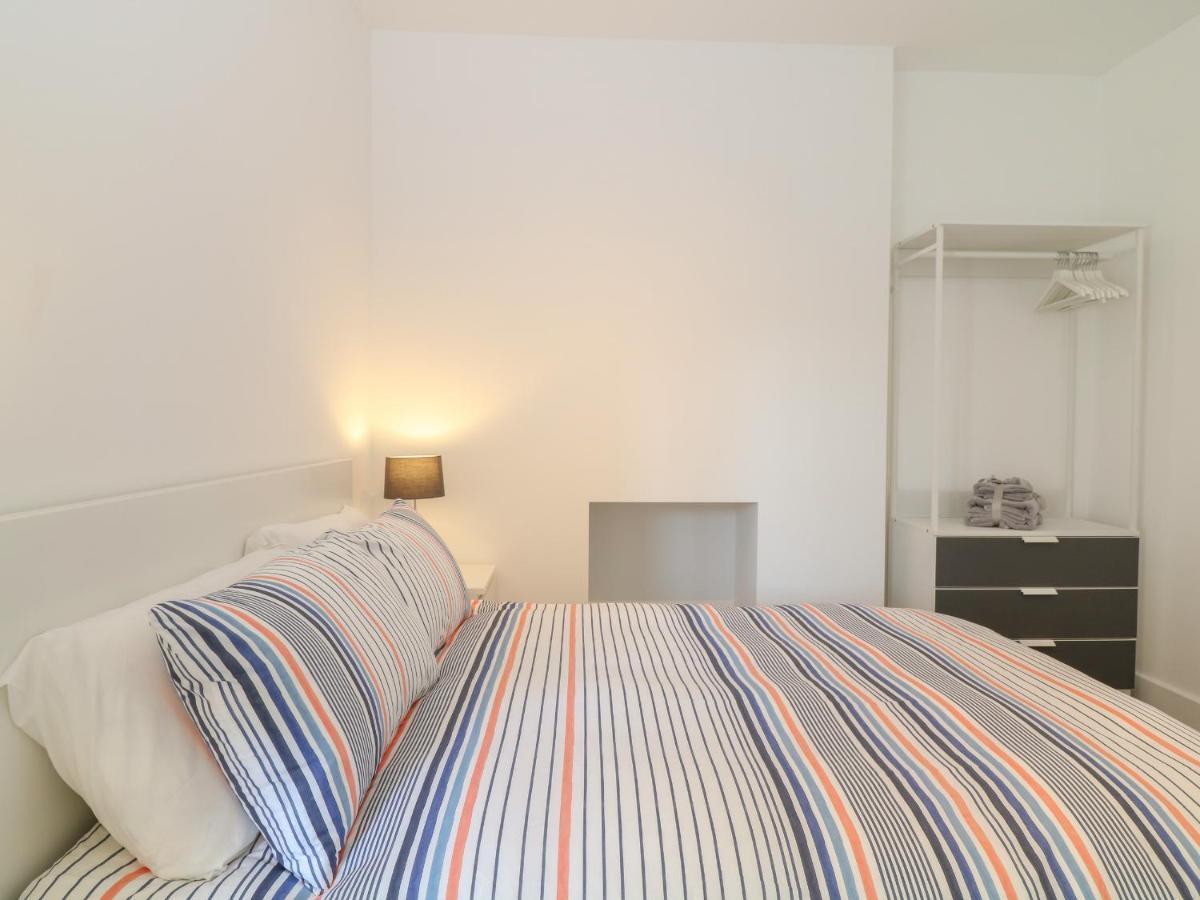 Samphire Apartment Teignmouth Bagian luar foto